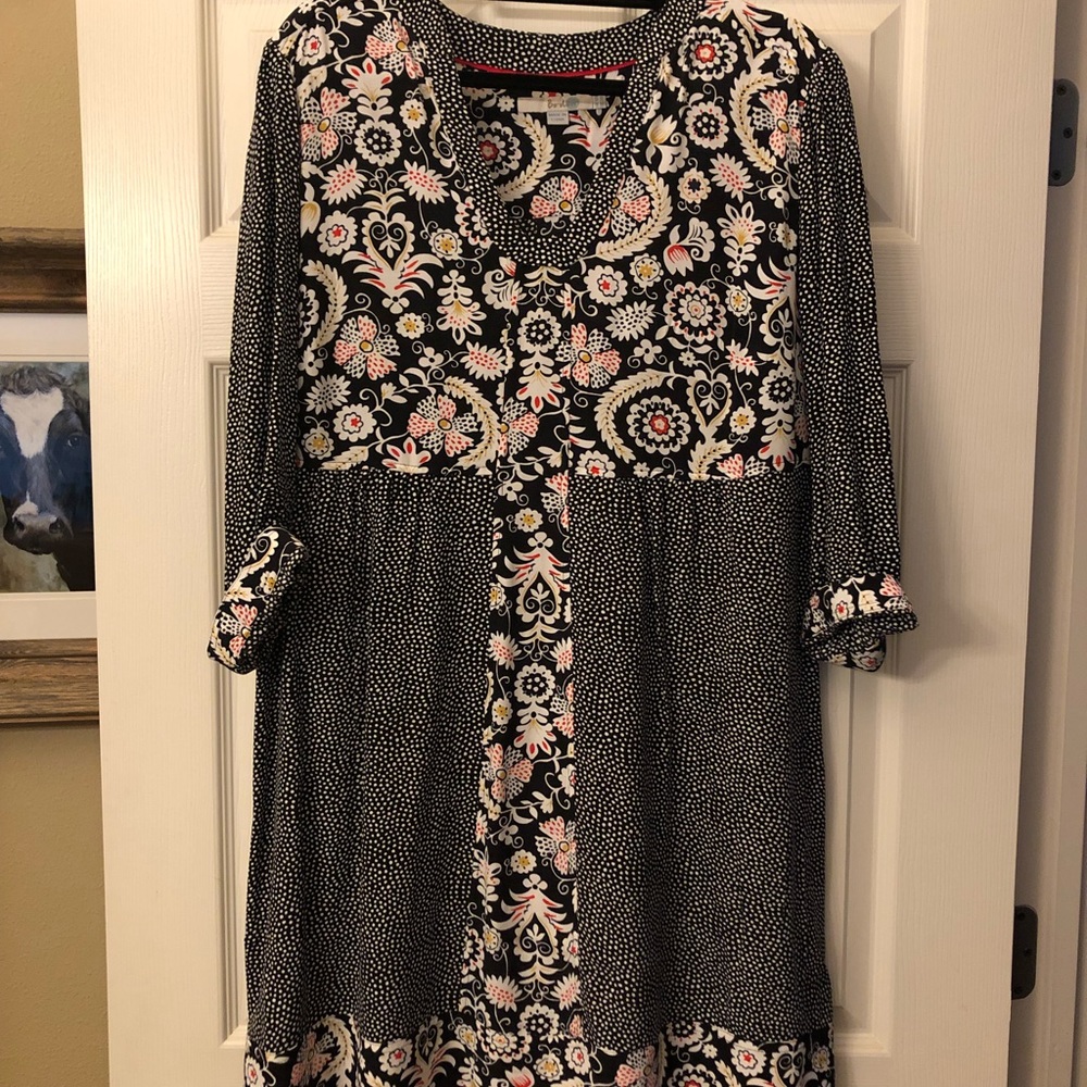 NWOT.  Boden black and white dress.  UK18/US14.